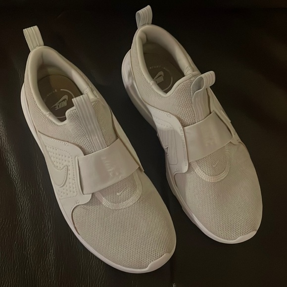 Nike Shoes - Womens Nike AD Comfort running shoes.